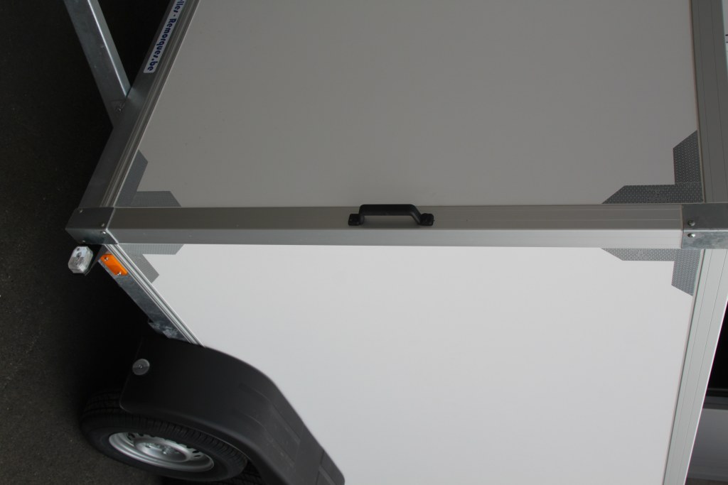 Remorque fourgon 750kg - 2m57 x 1m31x 1 m 50
