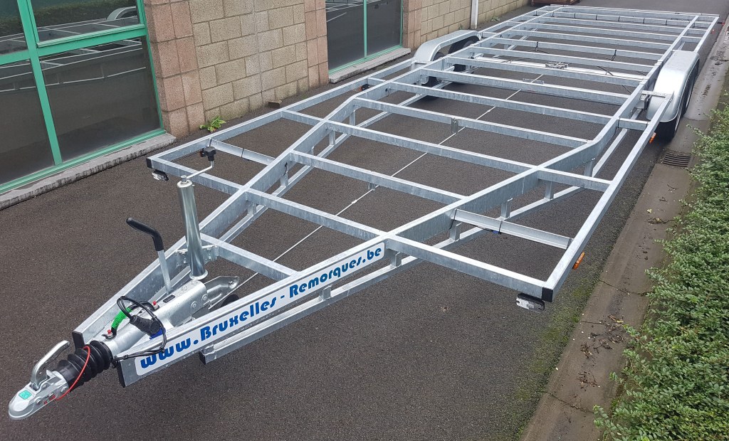 TH 7m80 P 3500kg 2 x 1800 kg