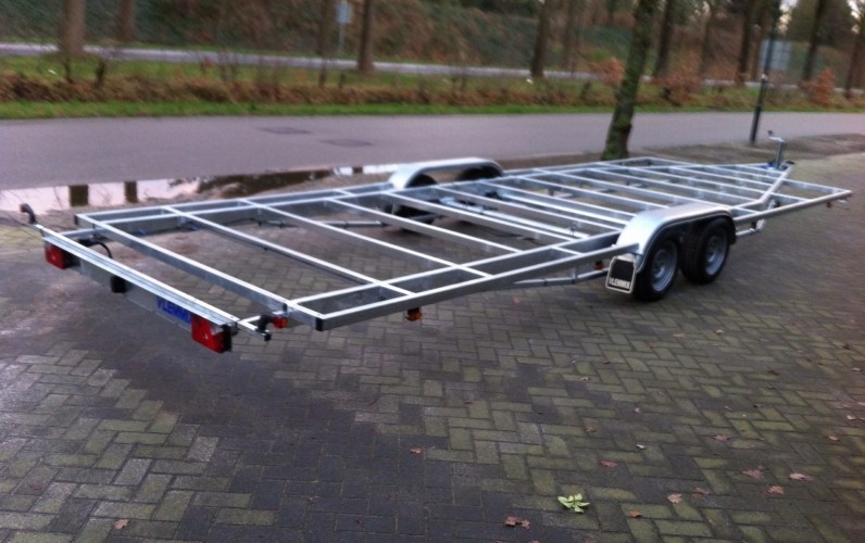 TH 7m80 P 3500kg 2 x 1800 kg