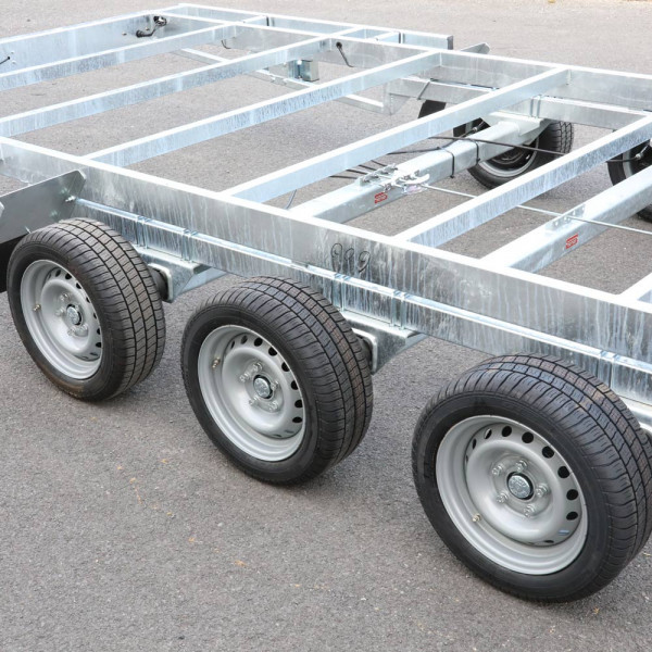 TH 6m60 P 3500 kg 3 x 1800 kg