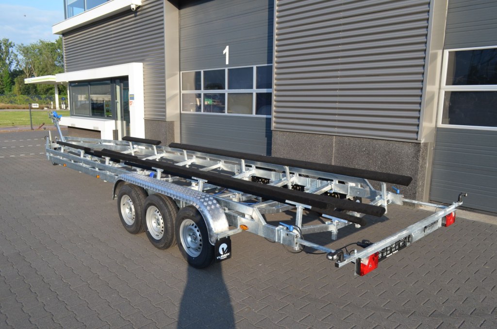 Remorque à poutres Vlemmix 7,8m 3×1350 kg