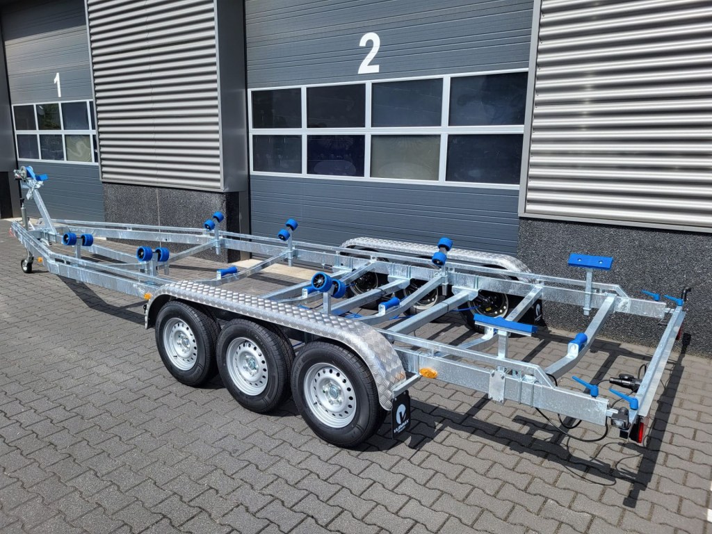 Remorque bateau Vlemmix 8,4 m 3×1350 kg