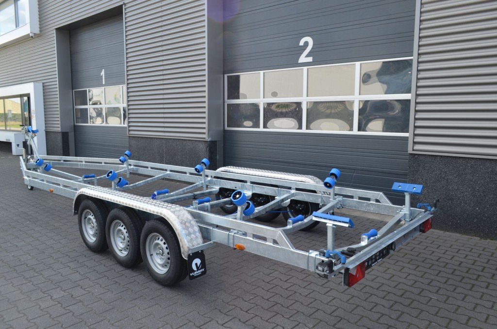 Remorque bateau Vlemmix 9,2m 3×1350 kg