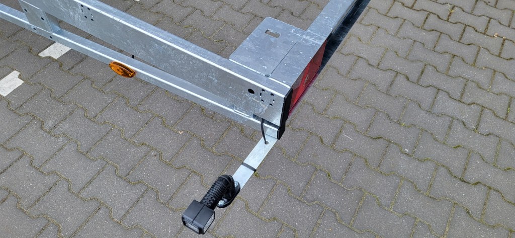 Remorque plateau détachable Vlemmix 780 3×1350 kg