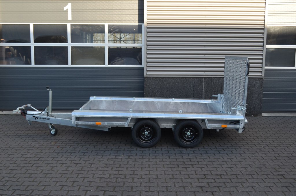 Porte-engins Vlemmix 2700 kg – 300×150
