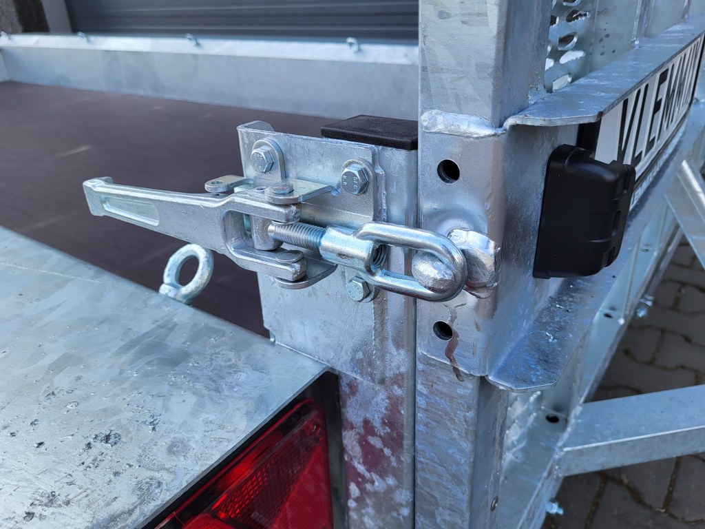 Porte-engins Vlemmix 3×1800 kg – 400×150