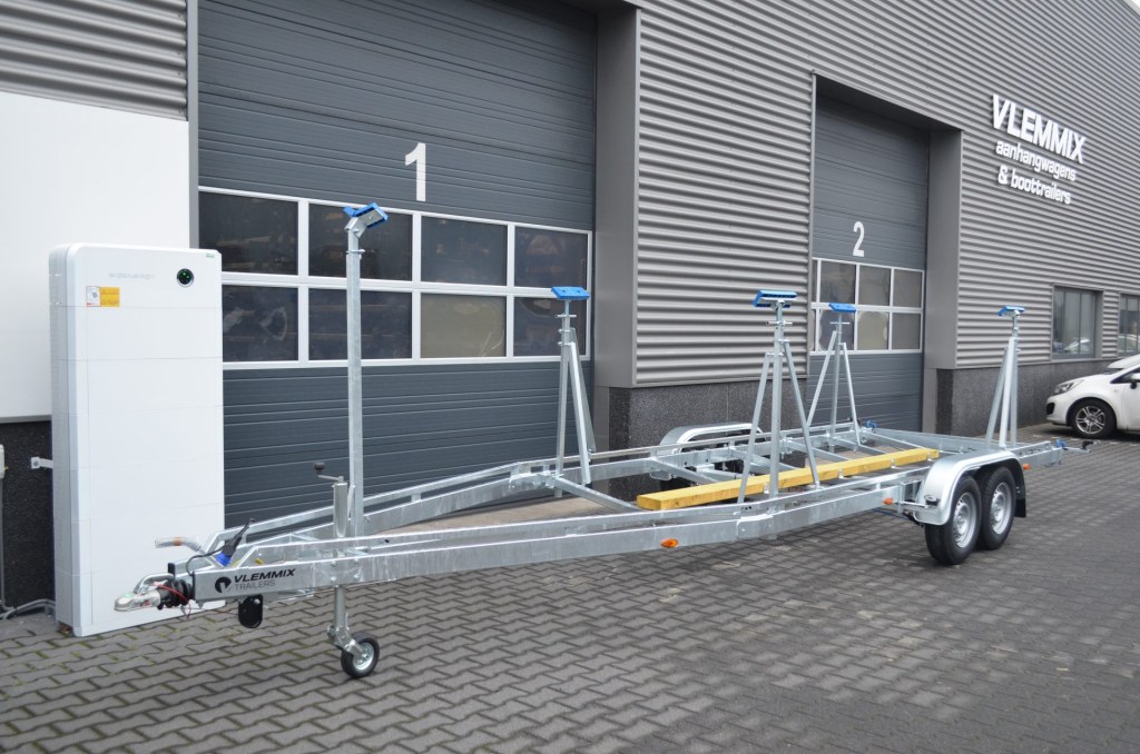 Remorque pour voilier Vlemmix 7,8 m 2×1500 kg