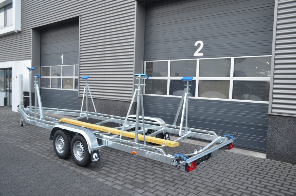 Remorque pour voilier Vlemmix 7,8 m 2×1500 kg