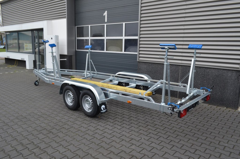 Remorque pour voilier Vlemmix 7m 2×1350 kg