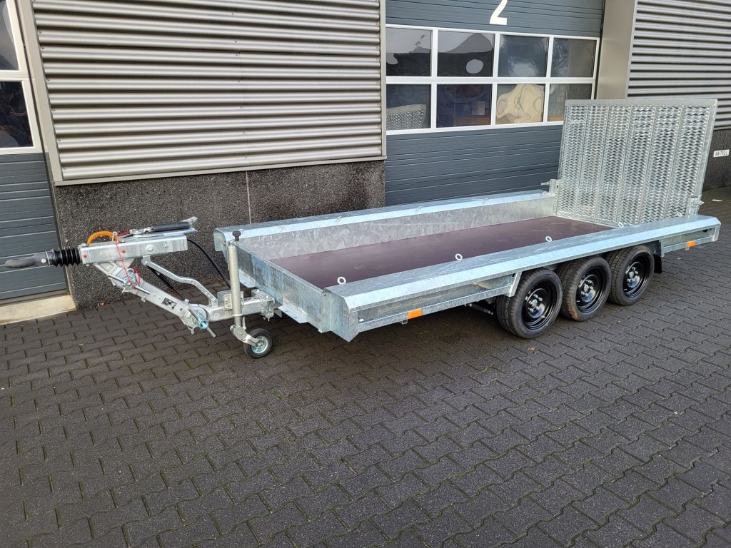 Porte-engins à col de cygne Vlemmix 3×1350 kg – 400×150