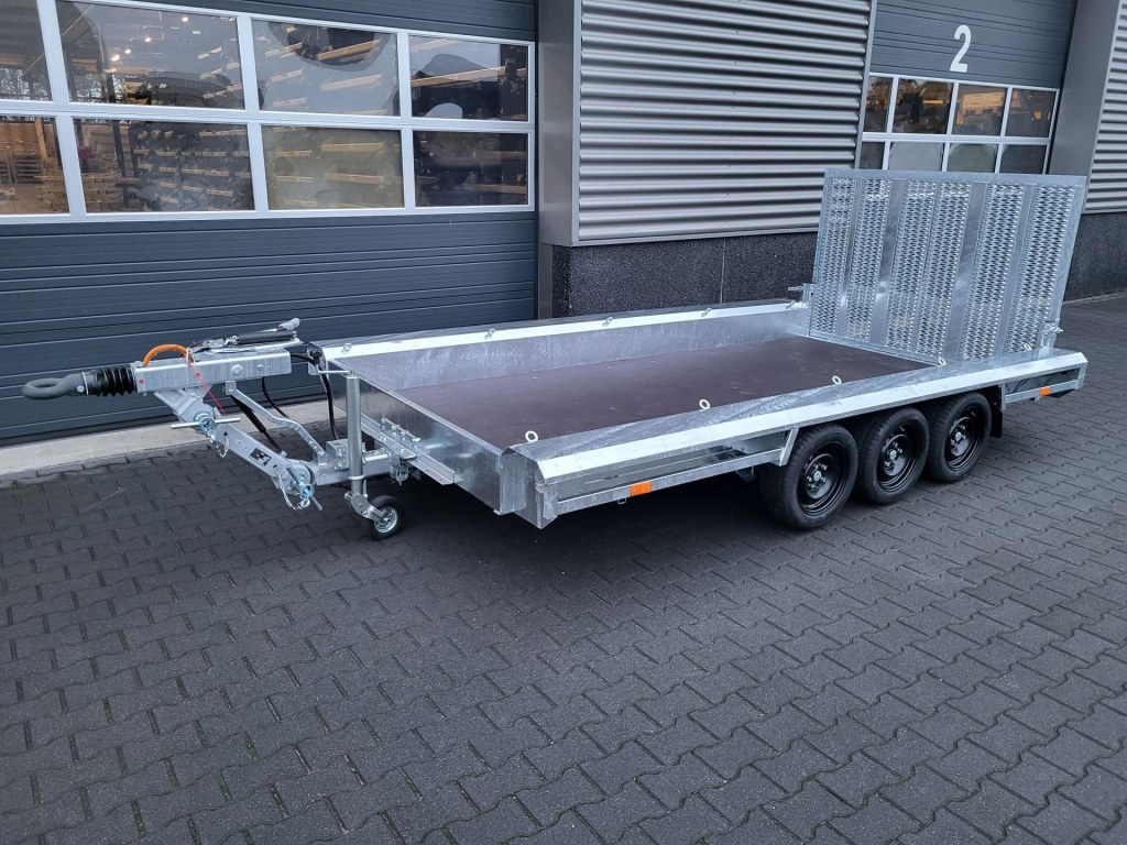 Porte-engins à col de cygne Vlemmix 3×1350 kg – 400×180