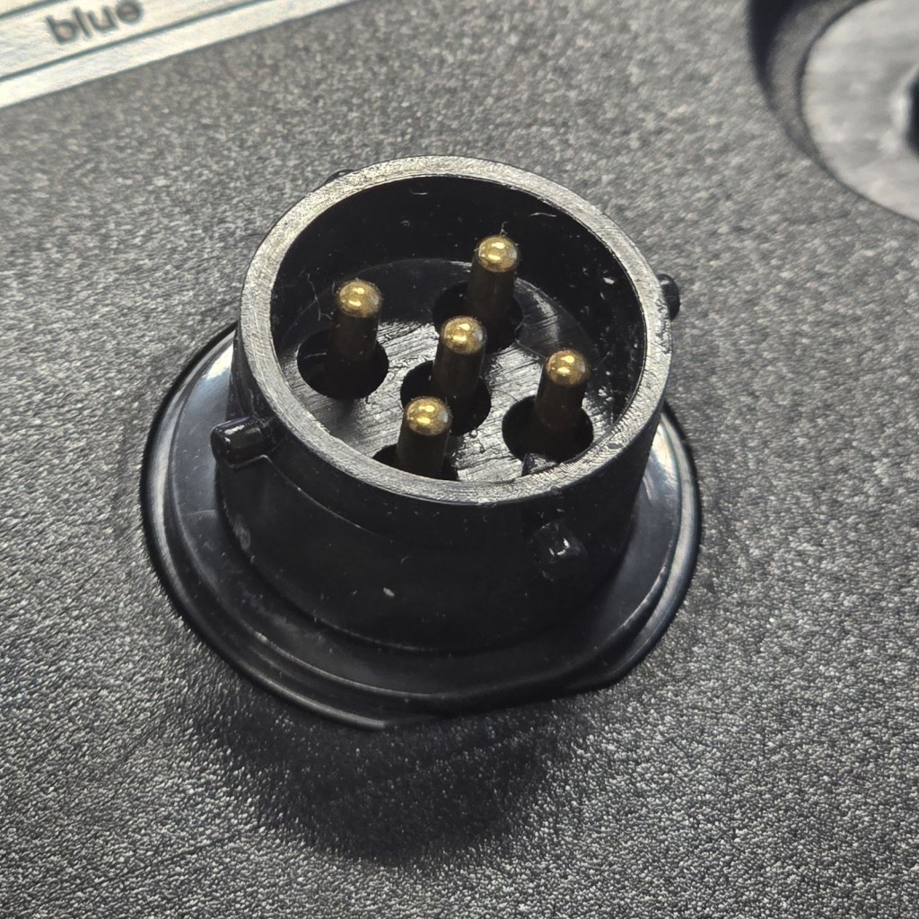 Feu arrière universel à LED 12-36V, 6-fonctions droit baj 5