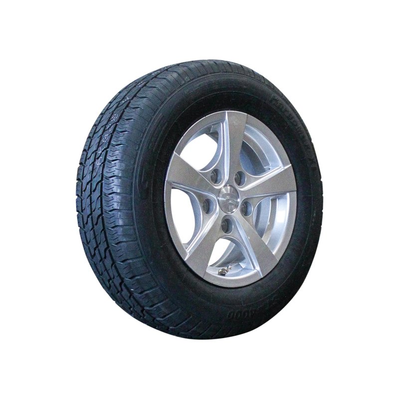 pneu + roue 185/70 R13 6Jx13H2 ET30 67/112/5 métal léger Kargomax XL ST-4000 M+S gris argent