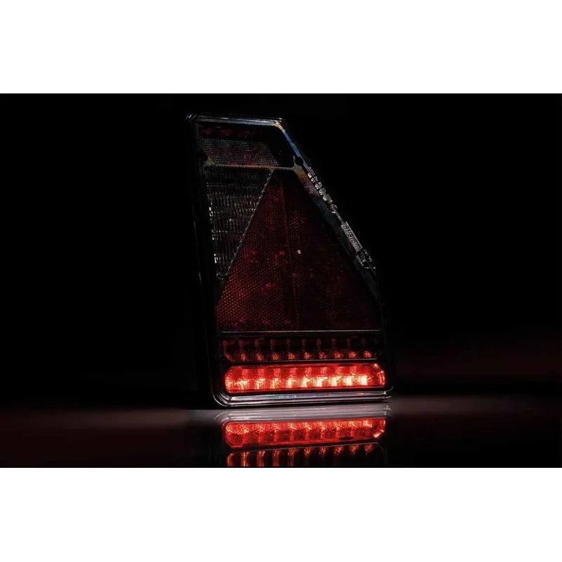 right | LED rear lights triangle | 12V | 6-function | 1m. cable