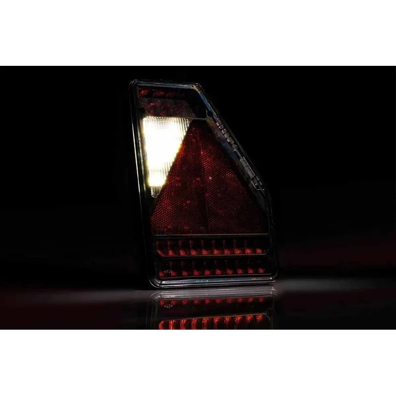 right | LED rear lights triangle | 12V | 6-function | 1m. cable