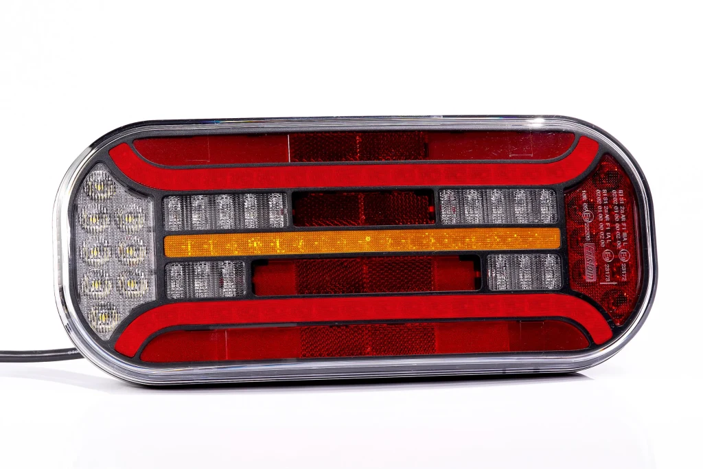 Feu arrière universel à LED 12-36V, droite