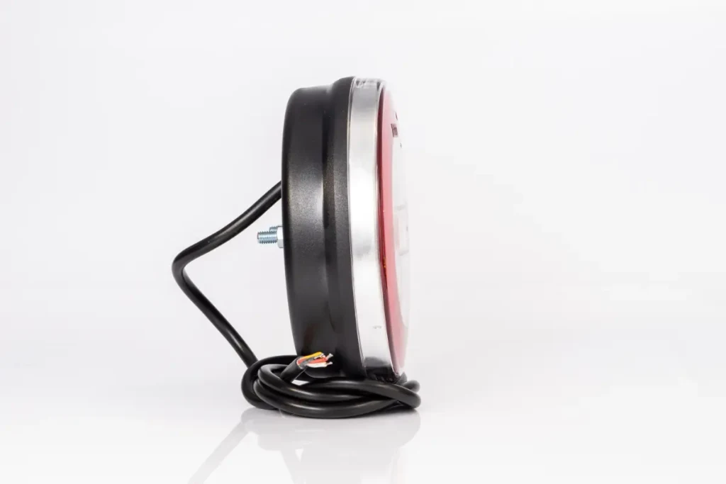 Feu arrière universel à LED 12/24V, rond, 3-fonctions
