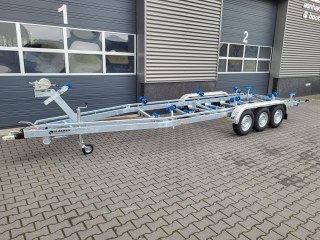 Remorque bateau Vlemmix 7,8 m 3×1350 kg